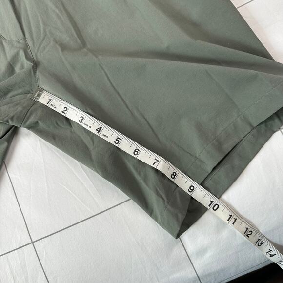 Rohan Shorts Womens 12 Green Sage Roamer Hiking Athletic Stretch Active Trail - Picture 9 of 10